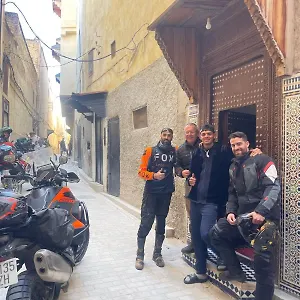 Colors & - Family Riad